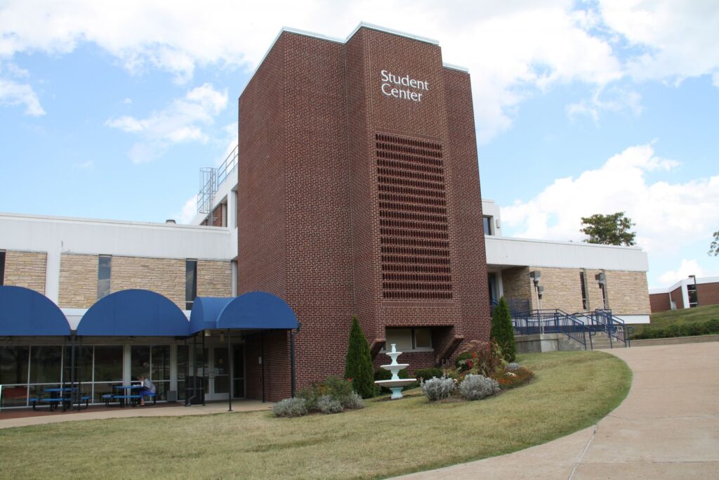 Jefferson College Hillsboro Student Center