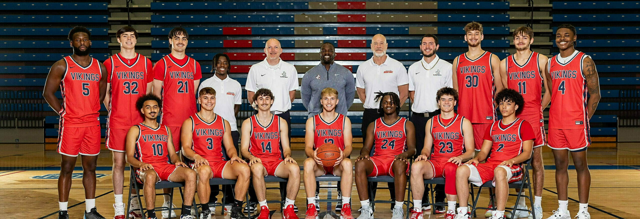 Men's Basketball Team