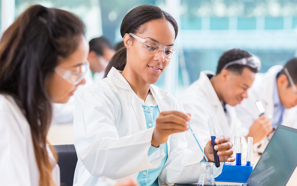 Students in Chemistry Lab.